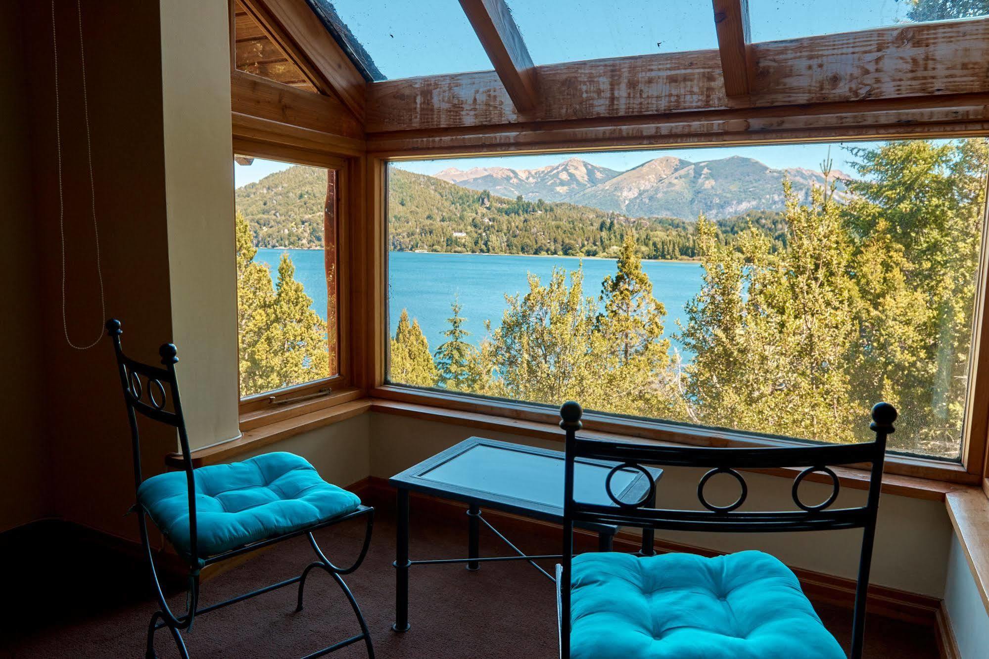 Peninsula Petit Hotell San Carlos de Bariloche Exteriör bild